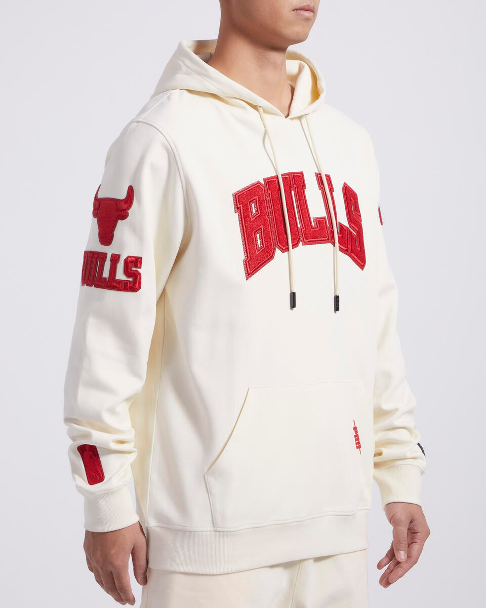 Pro Standard Chicago Bulls Triple Tonal DK PO Hoodie-Eggshell