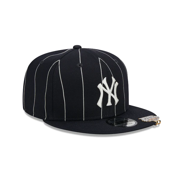 New Era New York Yankees 2009 World Series Clip Pinstripe 9FIFTY Snapback