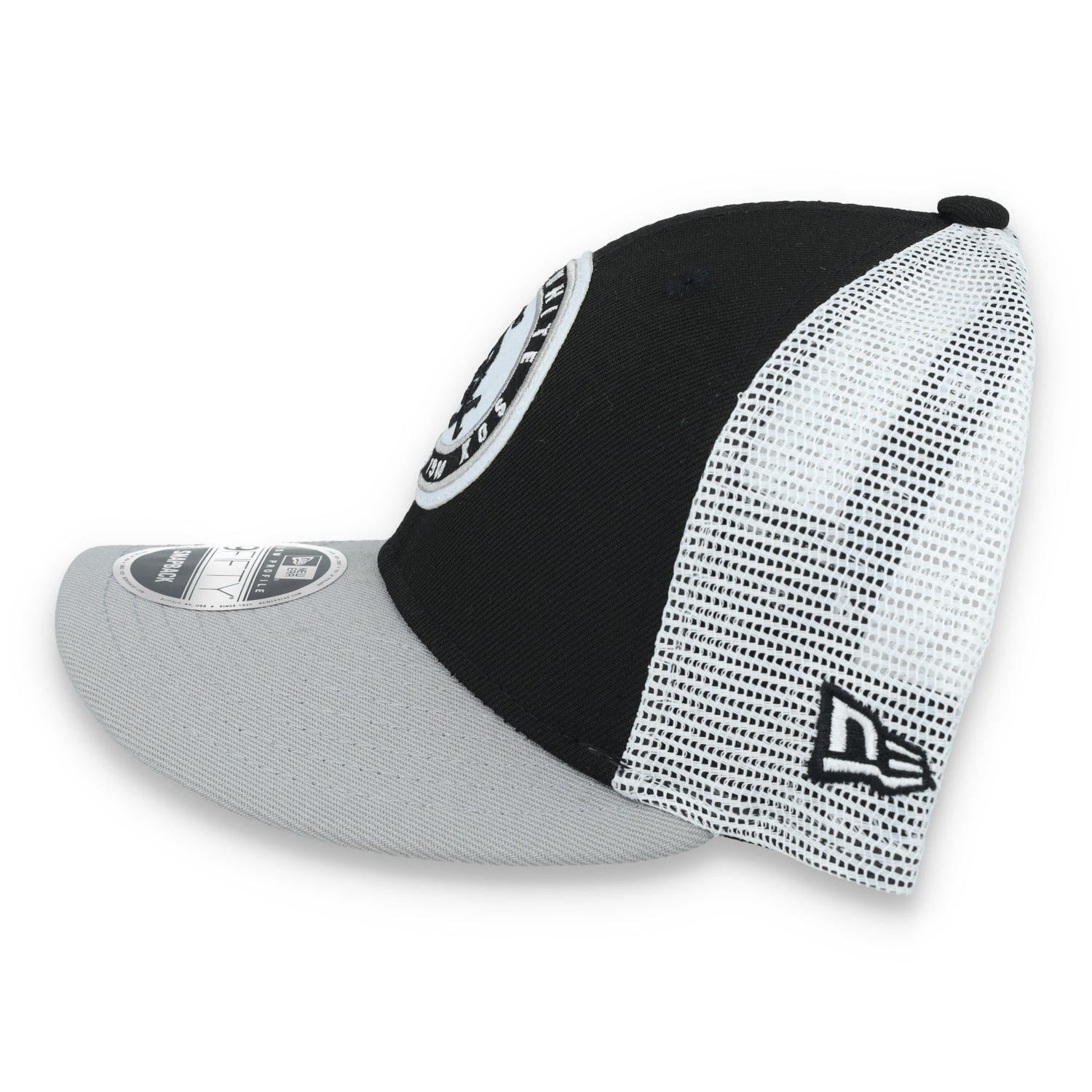 New Era Chicago White Sox Throwback Low Profile 9FIFTY Trucker Snapback Hat