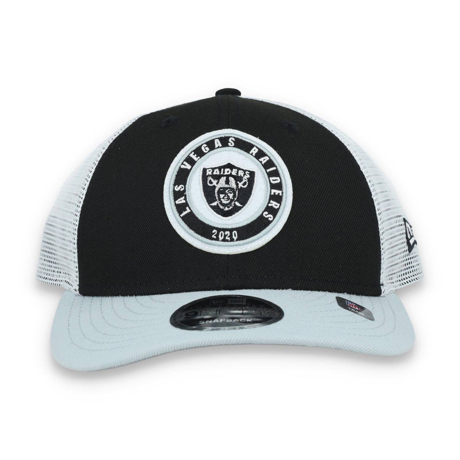 New Era Las Vegas Raiders Throwback Low Profile 9FIFTY Trucker Snapback Hat