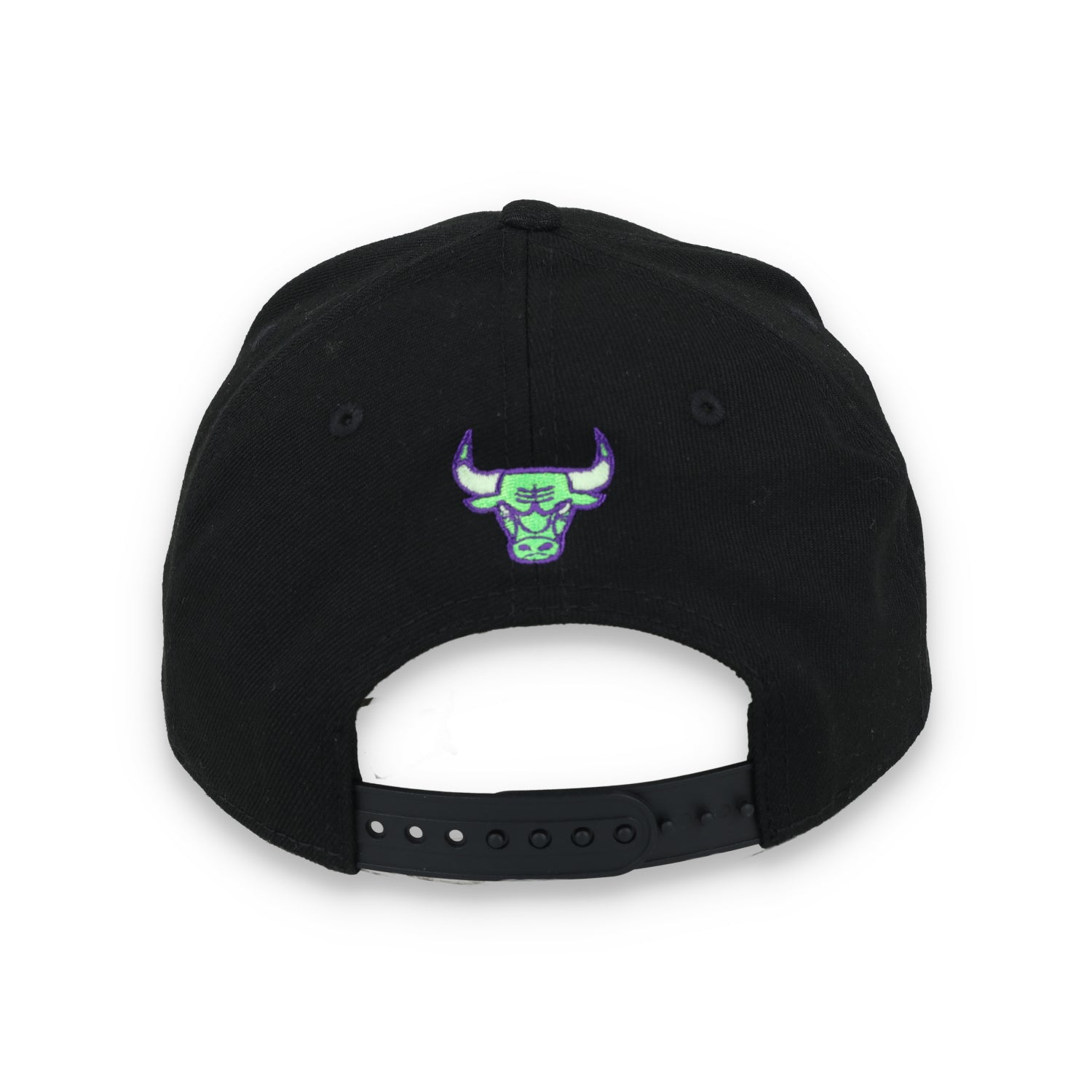 New Era Chicago Bulls 6X A-Frame 9FORTY Adjustable Snapback Hat-Black