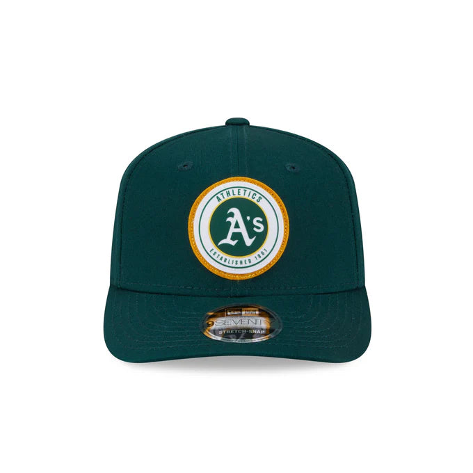 New Era Oakland Athletics Circle Patch 9SEVENTY Stretch-Snap Hat