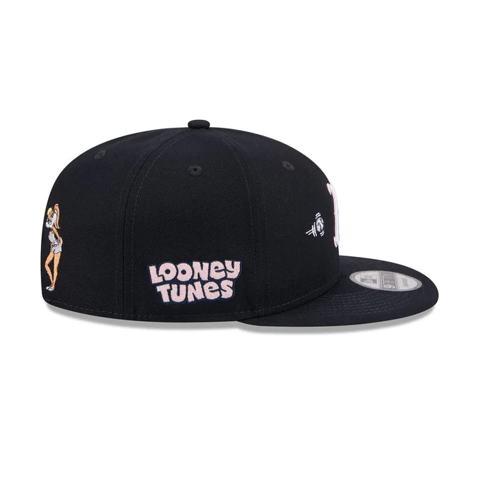 New Era Boston Red Sox Lola Bunny 9FIFTY Snapback Hat-