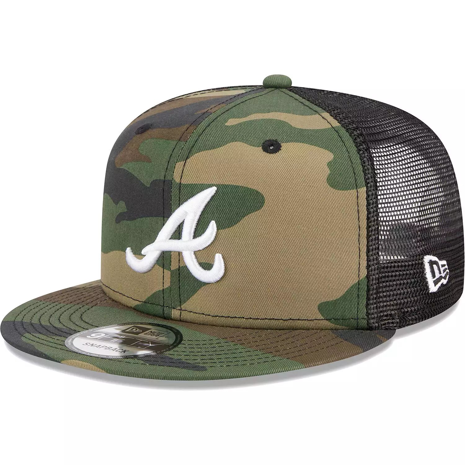 New Era Atlanta Braves Woodland 9FIFTY Trucker Snapback Hat-Camo