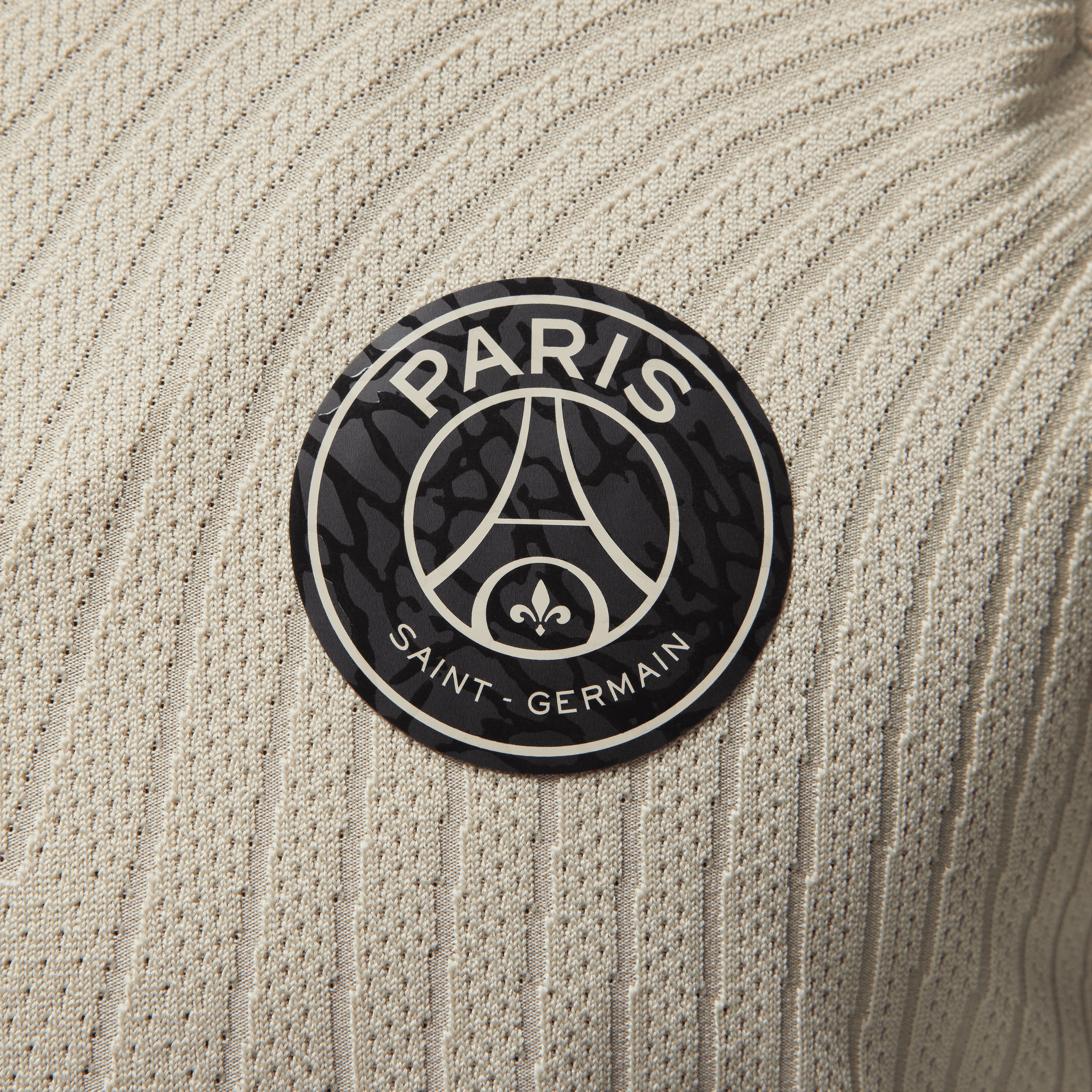 Paris Saint-Germain Strike Elite Third Long Sleeve