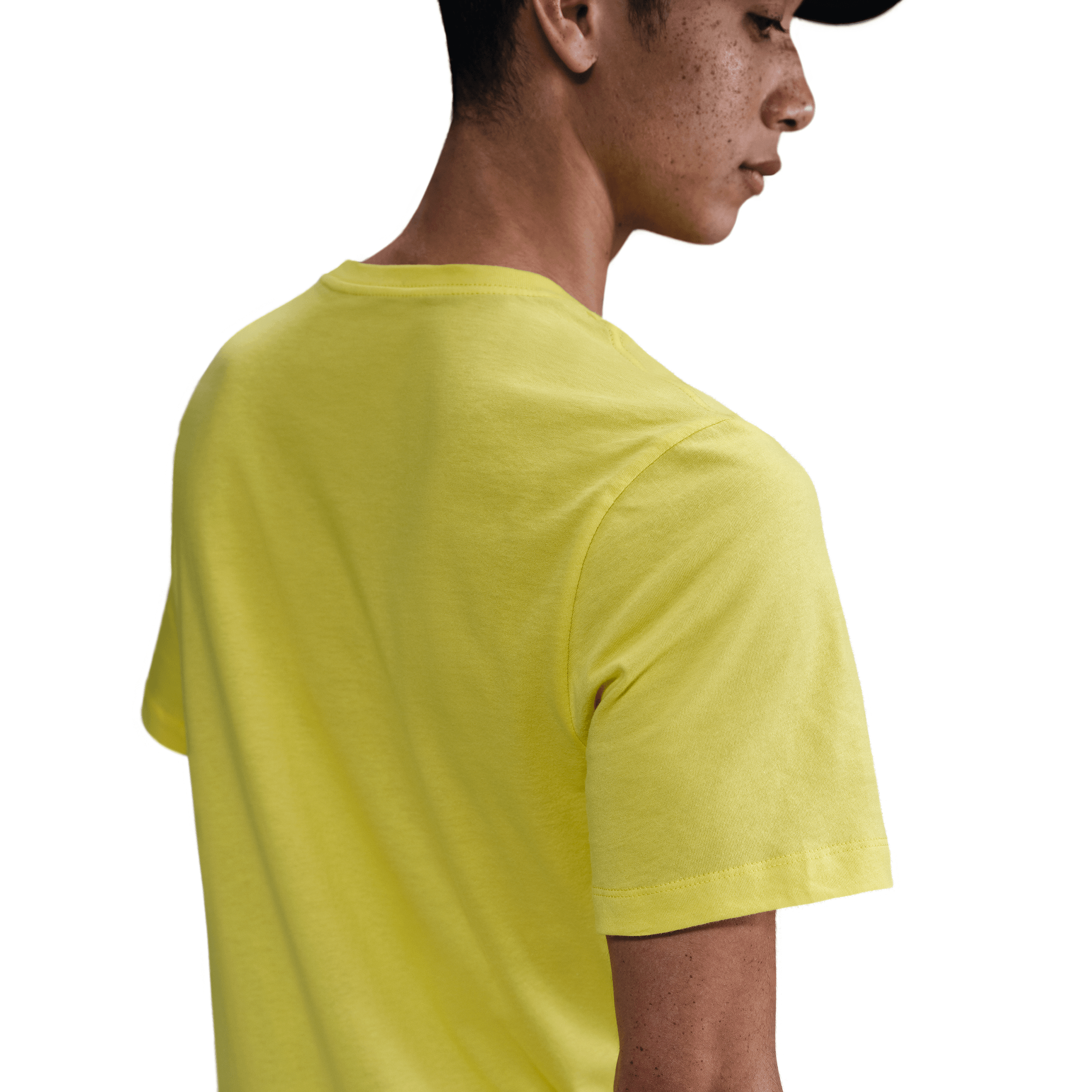 Nike Men's Brasil Crest T-Shirt-Yellow