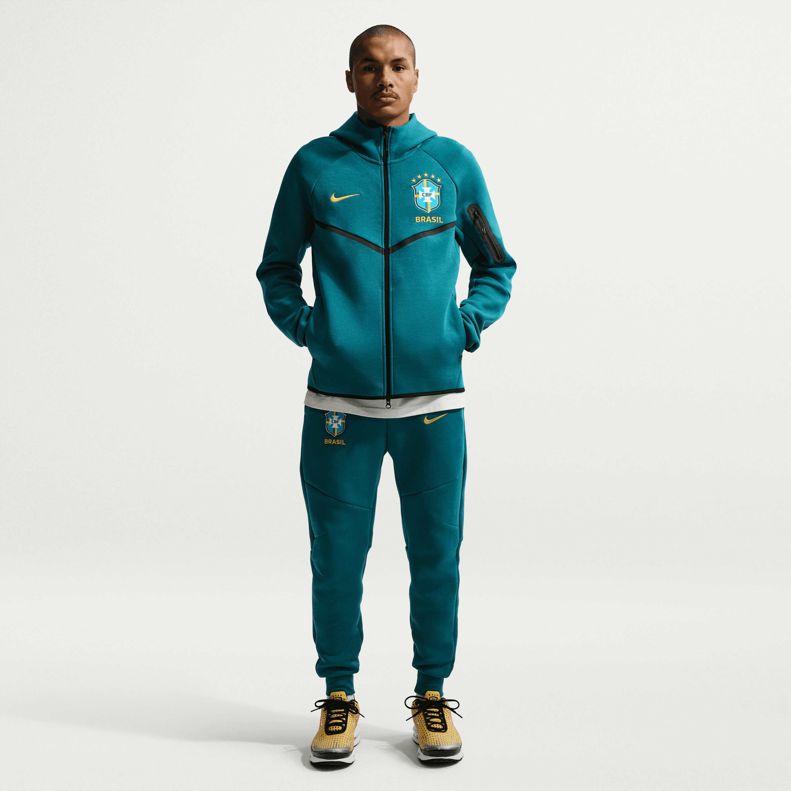 Nike Brazil Tech Fleece Windrunner Men's Soccer Full-Zip Hoodie