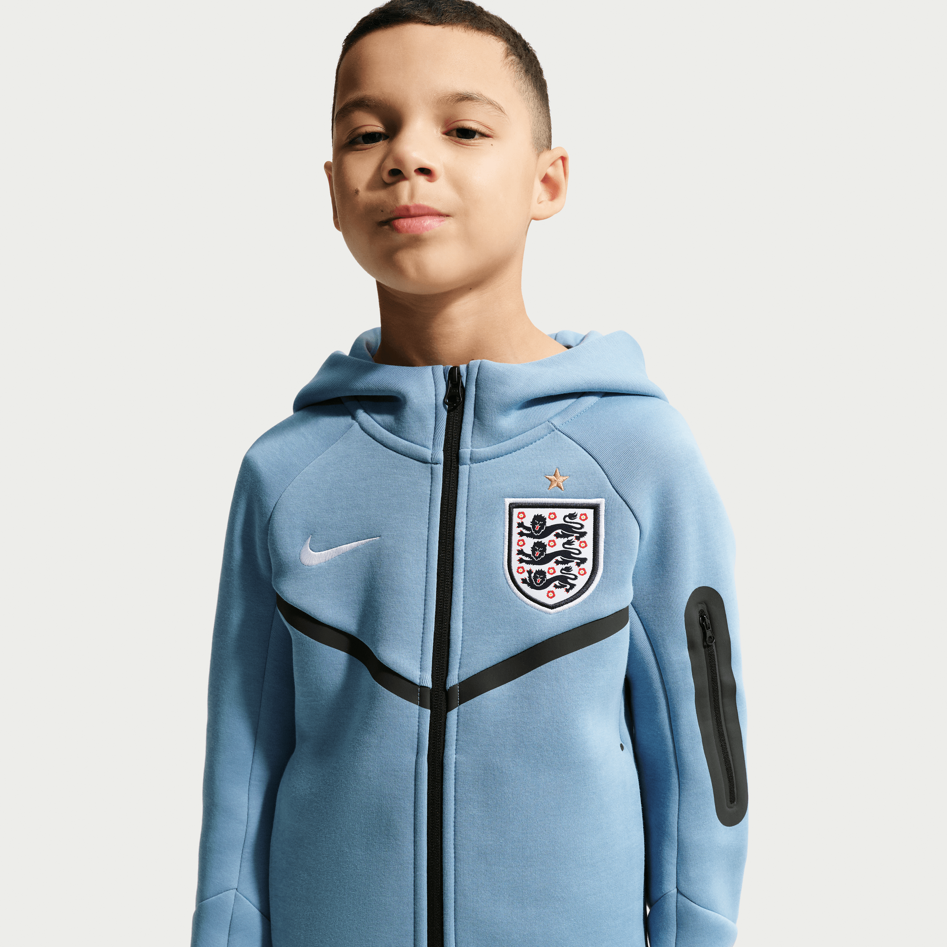Nike England Tech Fleece Big Kids' (Boys') Soccer Full-Zip Hoodie