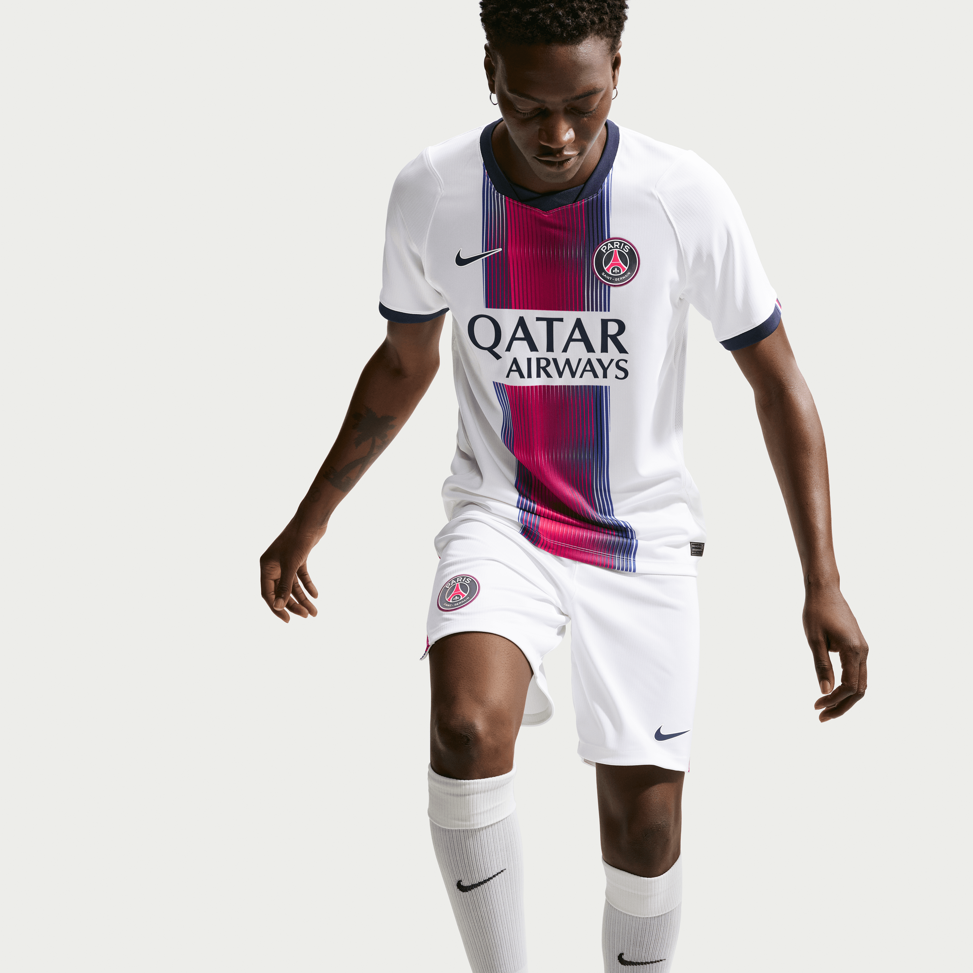 Nike Men's Paris Saint-Germain Stadium Away Dri-FIT Soccer Jersey 26/27