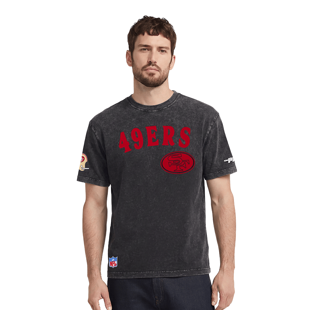 Pro Standard Men's San Francisco 49ers First Team Enzyme Wash T-Shirt - Washed Black, model front view