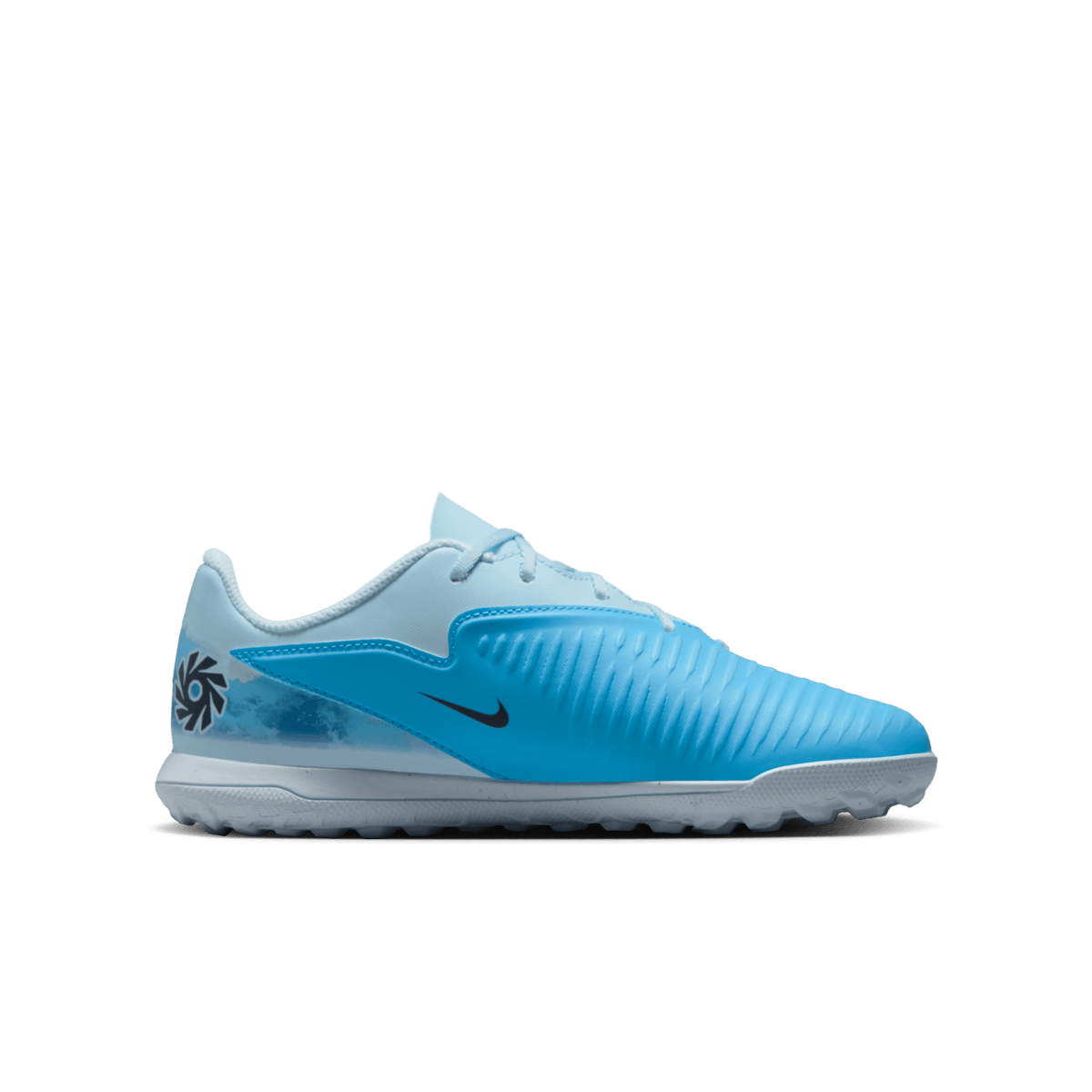 Nike Jr. Phantom 6 Low Club "Erling Haaland" TF - BALTIC BLUE/BLUE ECLIPSE-GLACIER BLUE PHSRH001