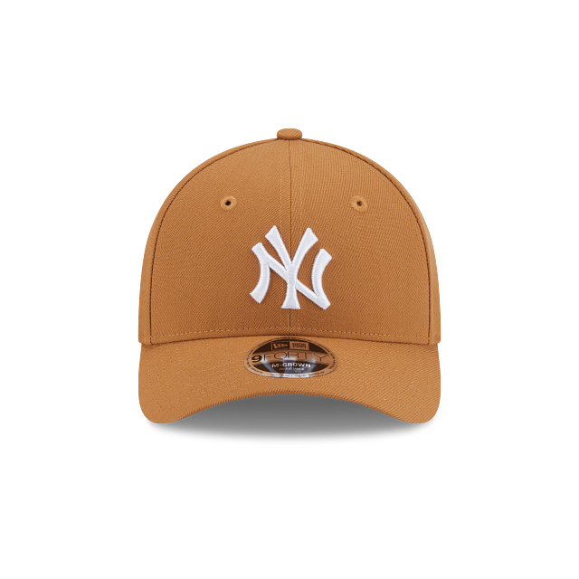 New Era New York Yankees 9FORTY M-CROWN Adjustable Hat-Brown