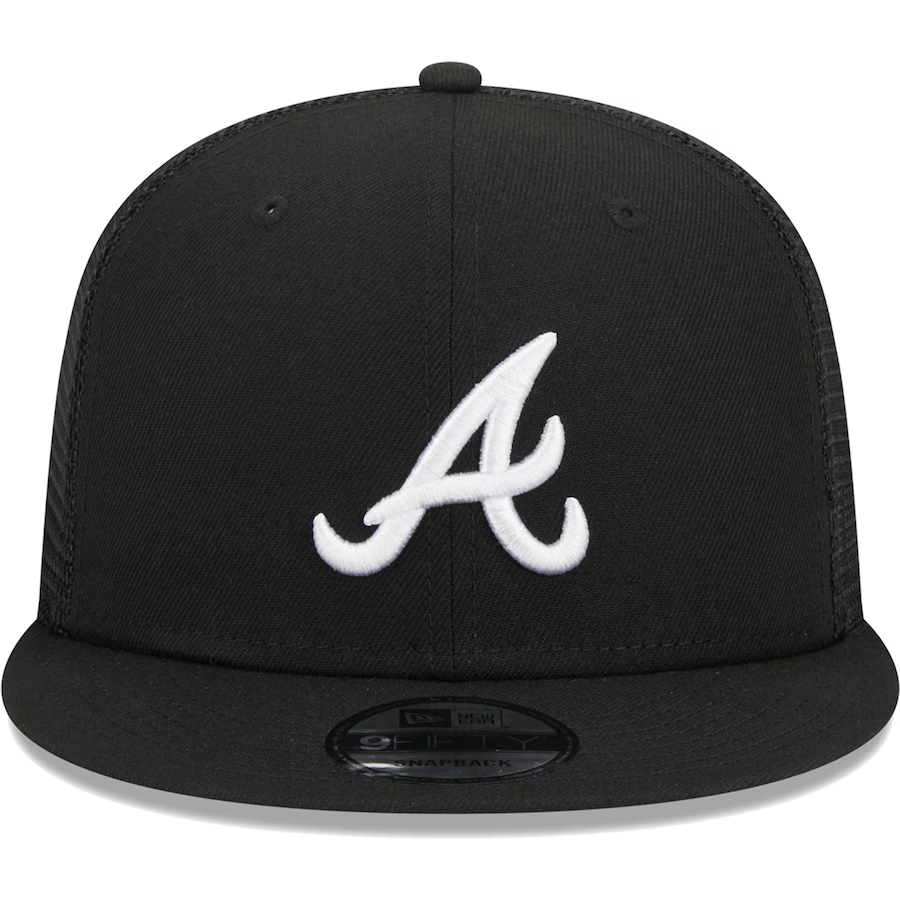 New Era Atlanta Braves 9FIFTYTrucker Snapback Hat-Black/White