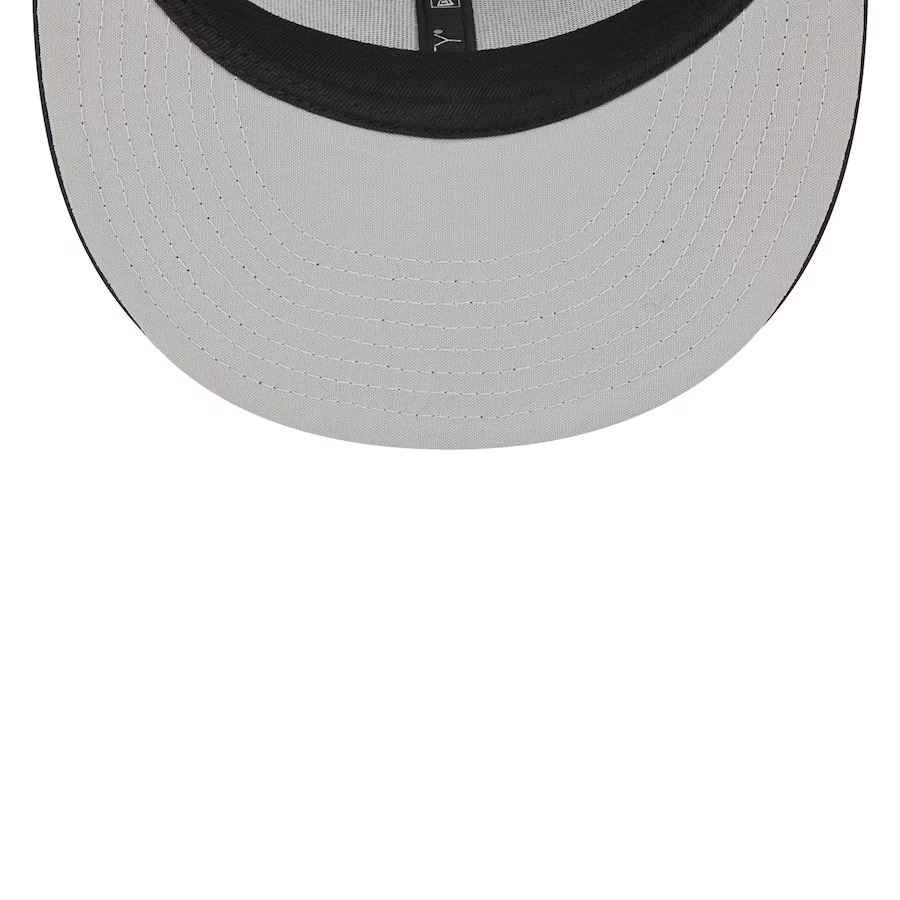 New Era Atlanta Braves 9FIFTYTrucker Snapback Hat-Black/White