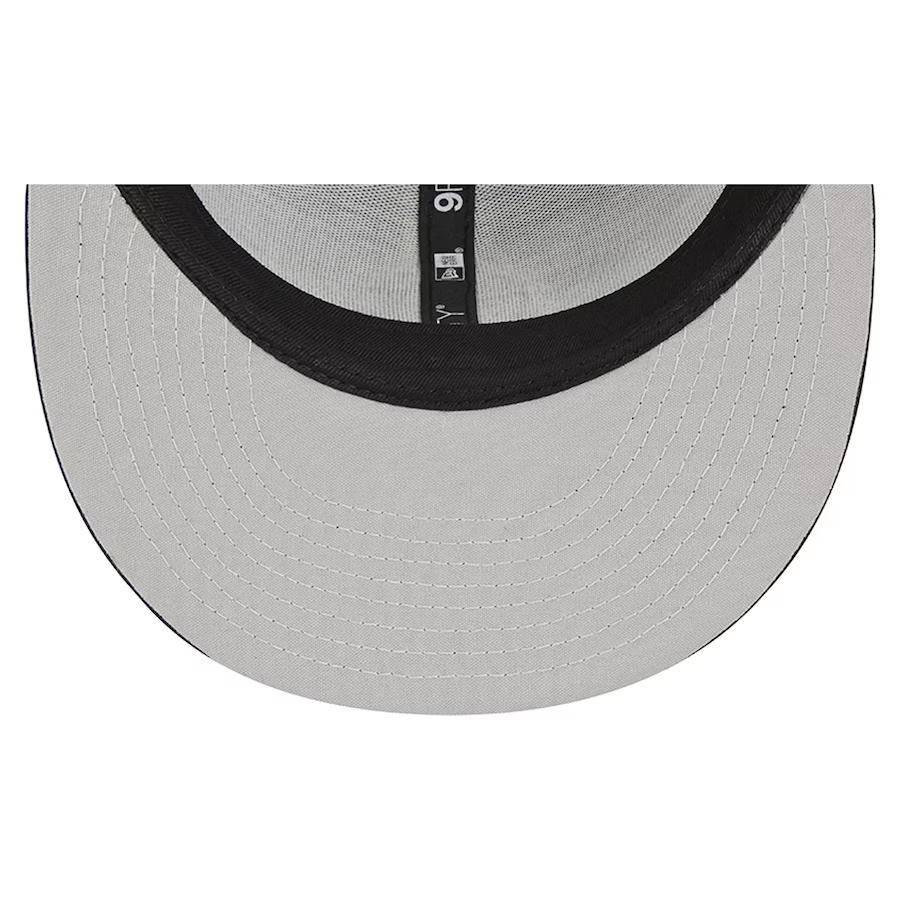 New Era Chicago Cubs Trucker 9FIFTY Snapback Hat-Black/White