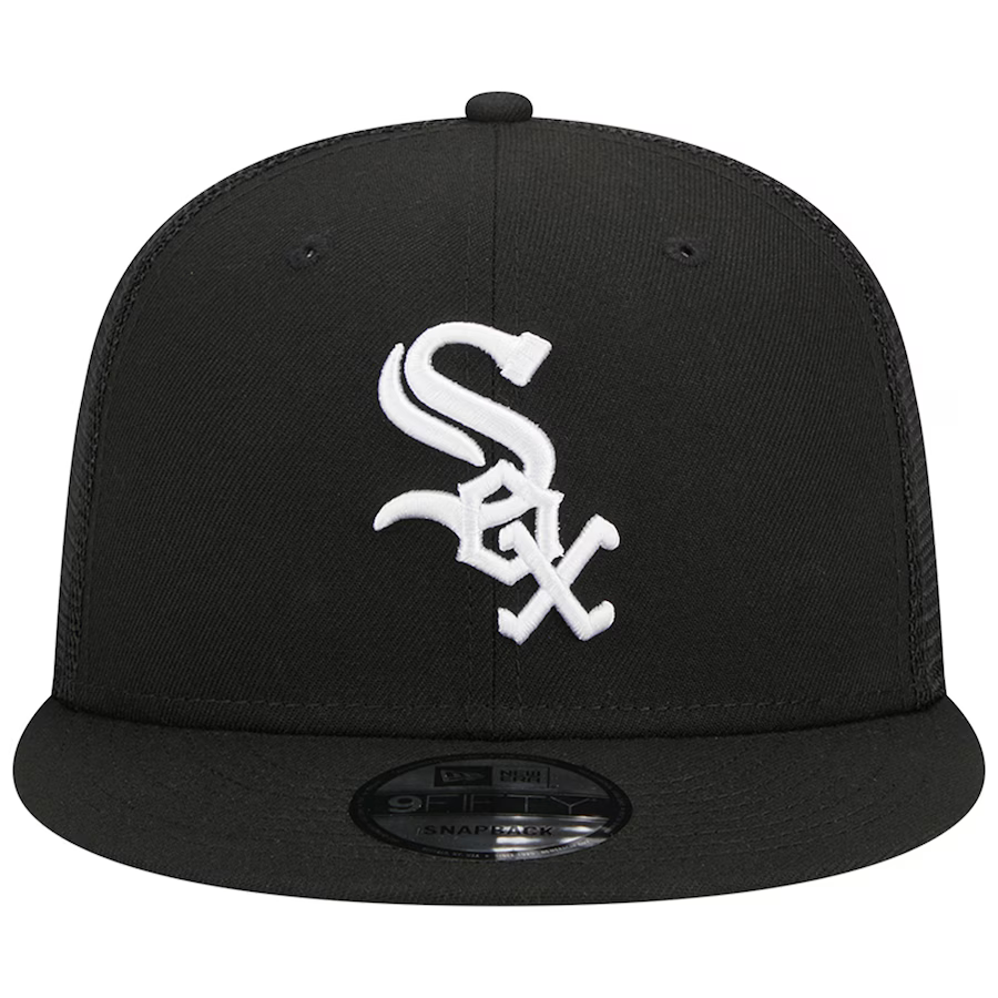 New Era Chicago White Sox Team Color 9FIFTY Trucker Snapback Hat-Black