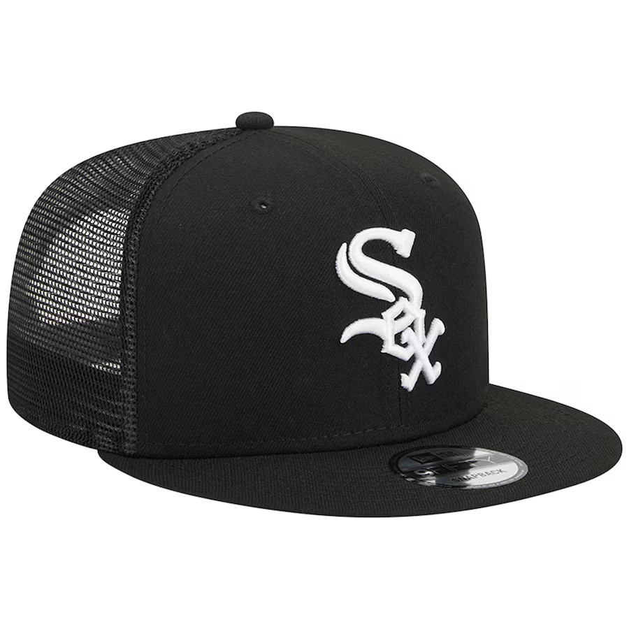 New Era Chicago White Sox Team Color 9FIFTY Trucker Snapback Hat-Black