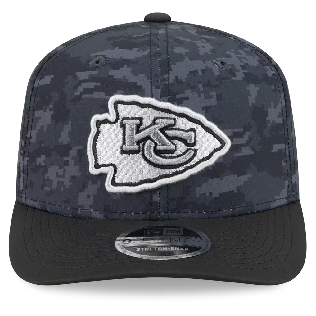New Era Kansas City Chiefs 2026 Salute to Service 9SEVENTY Stretch-Snap Hat