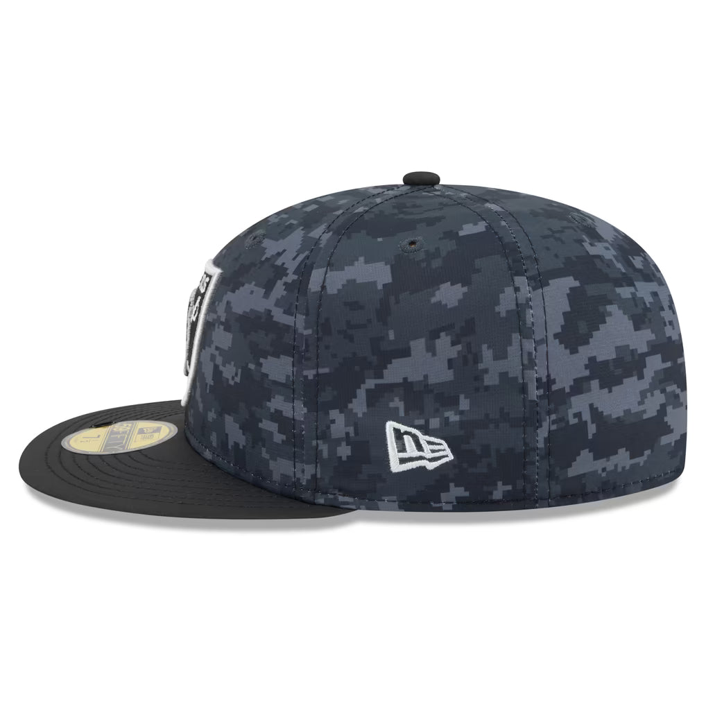 New Era Las Vegas Raiders Salute To Service 2026 59FIFTY Fitted Hat