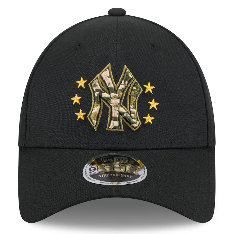 New Era New York Yankees Armed Foces Day 9FORTY Adjustable Hat 2024
