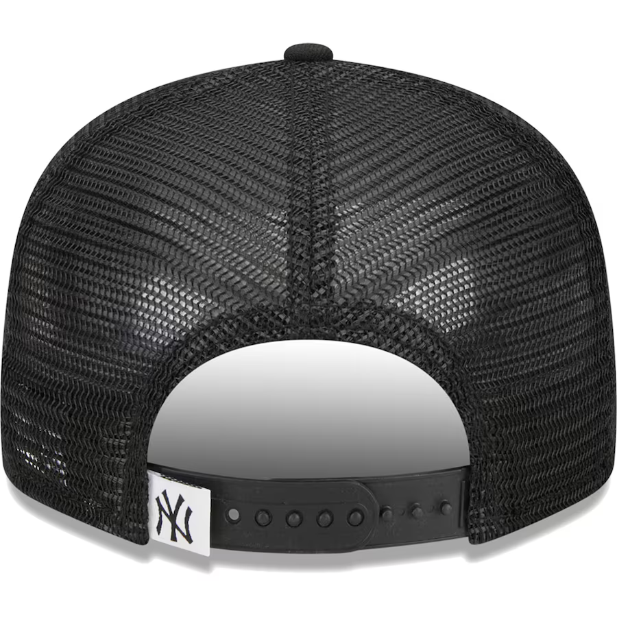 New Era New York Yankees 9FIFTYTrucker Snapback Hat-Black/White