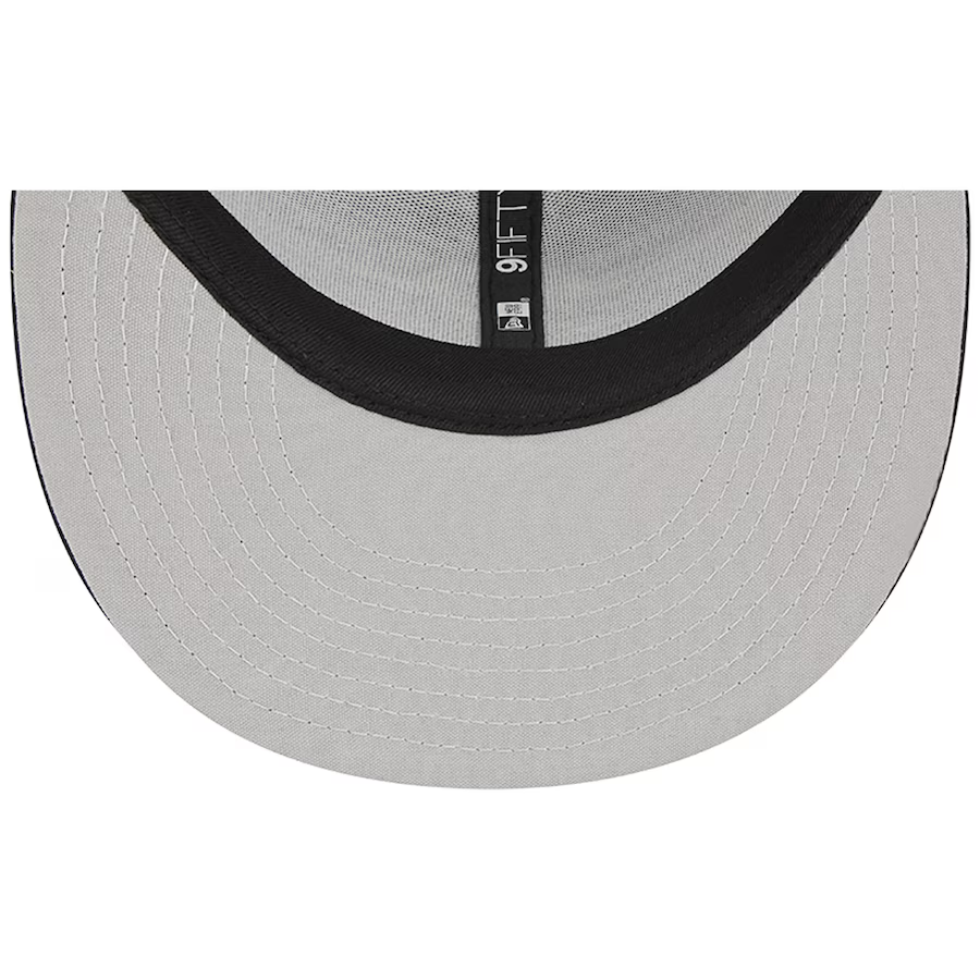 New Era Philadelphia Phillies Trucker 9FIFTY Snapback Hat-Black/White
