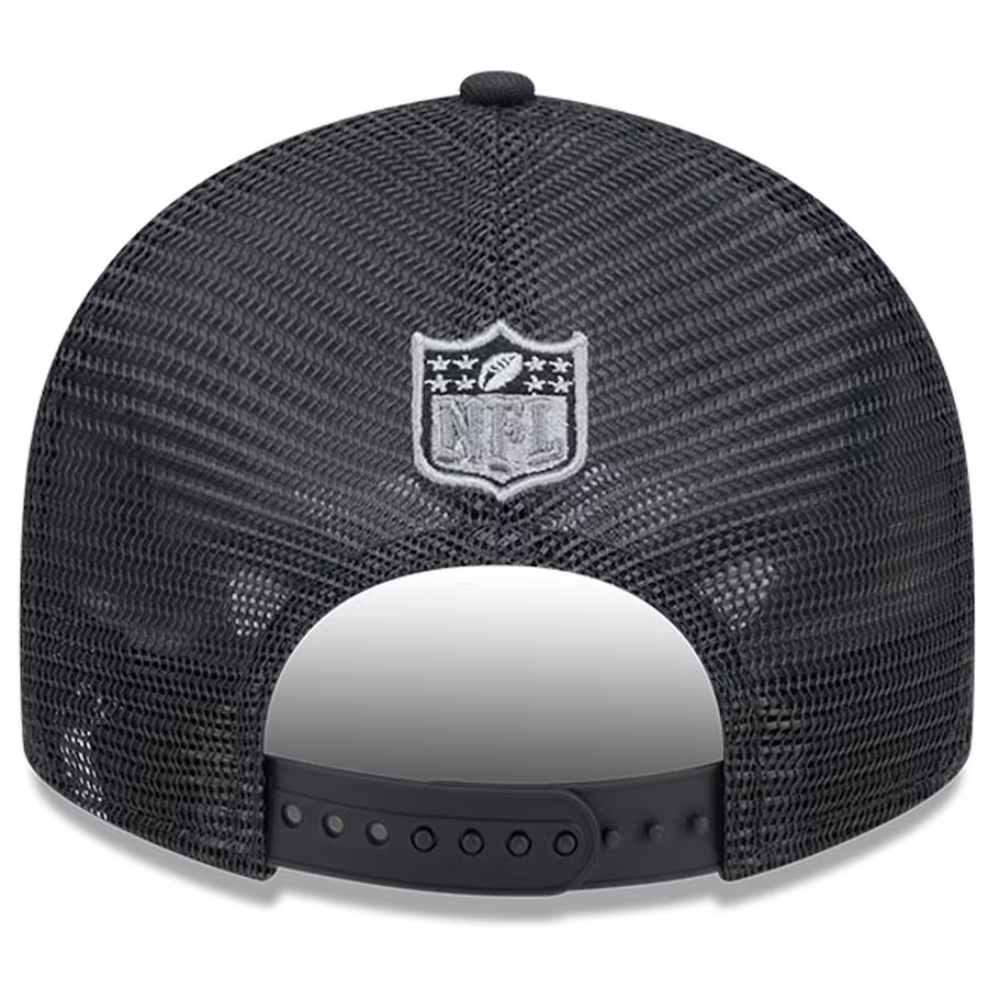 New Era Men's Las Vegas Raiders 2024 NFL Draft On Stage Low Profile 9Fifty Trucker Adjustable Hat