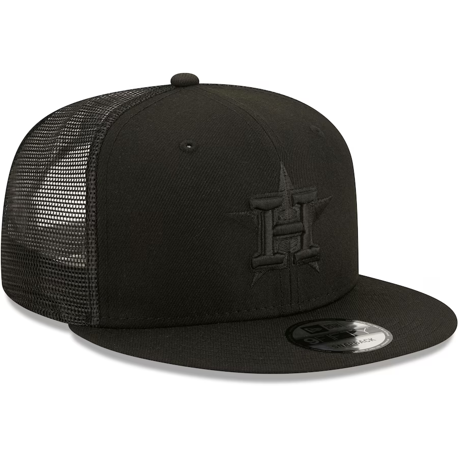 New Era Houston Astros Blackout 9FIFTY Trucker Snapback Hat