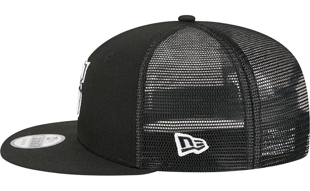 New Era Seattle Mariners 9FIFTY Trucker Snapback Hat - Black/White