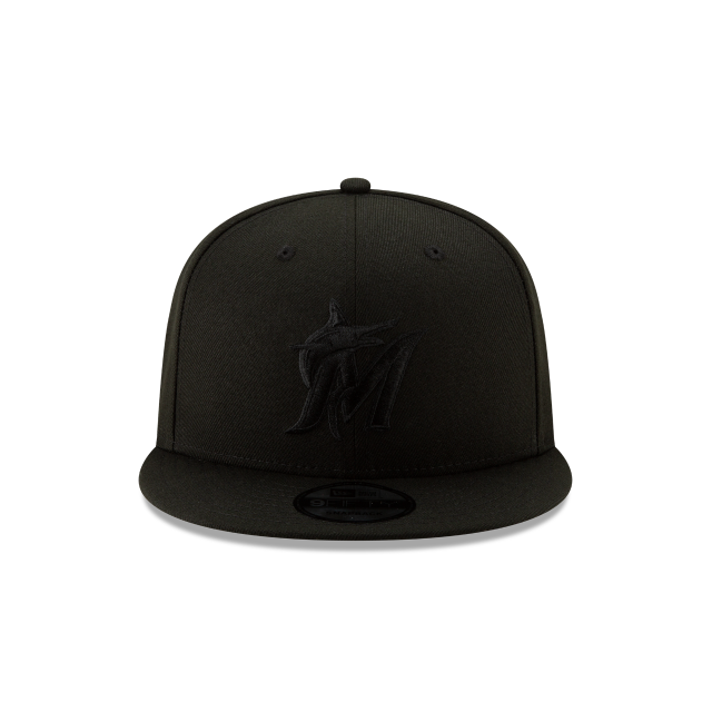 New Era Miami Marlins Team Color Basic 9FIFTY Snapback-Black on Black