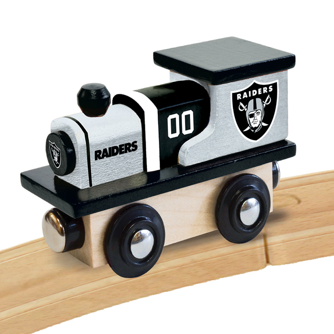 LAS VEGAS RAIDERS NFL TRAIN ENGINES