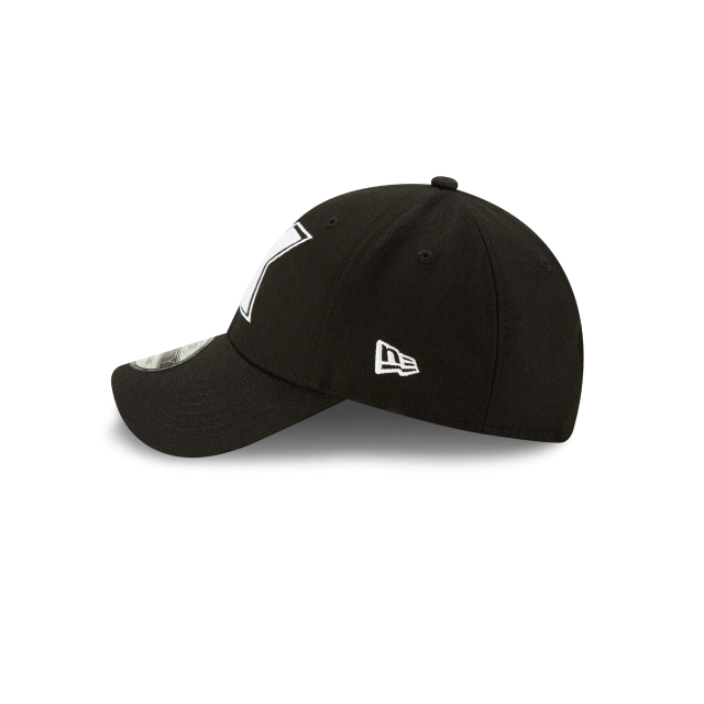 New Era Xolos de Tijuana Felt Collection 9Forty Strapback Hat
