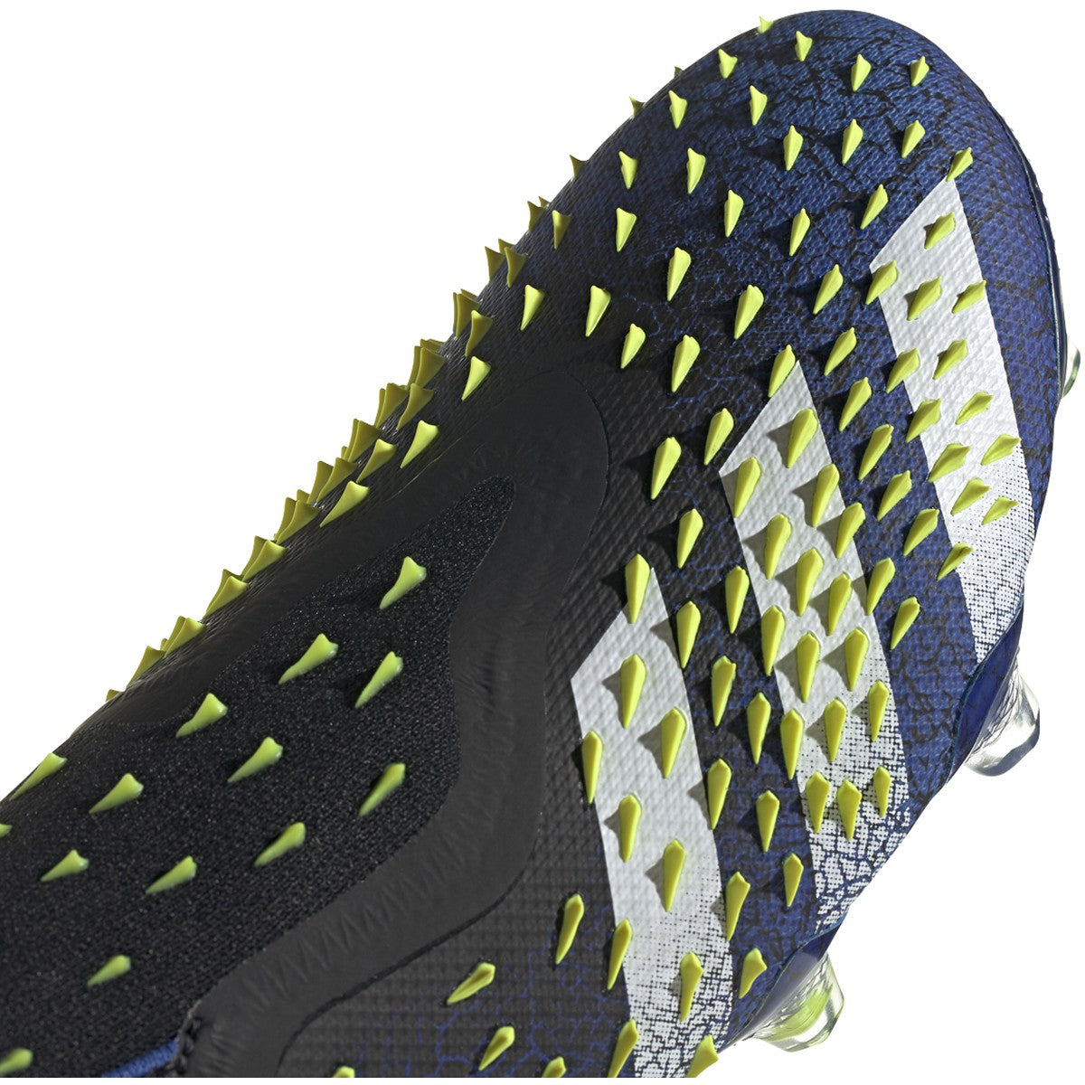 ADIDAS PREDATOR FREAK + FG-COREBLACK/SOLAR-YELLOW