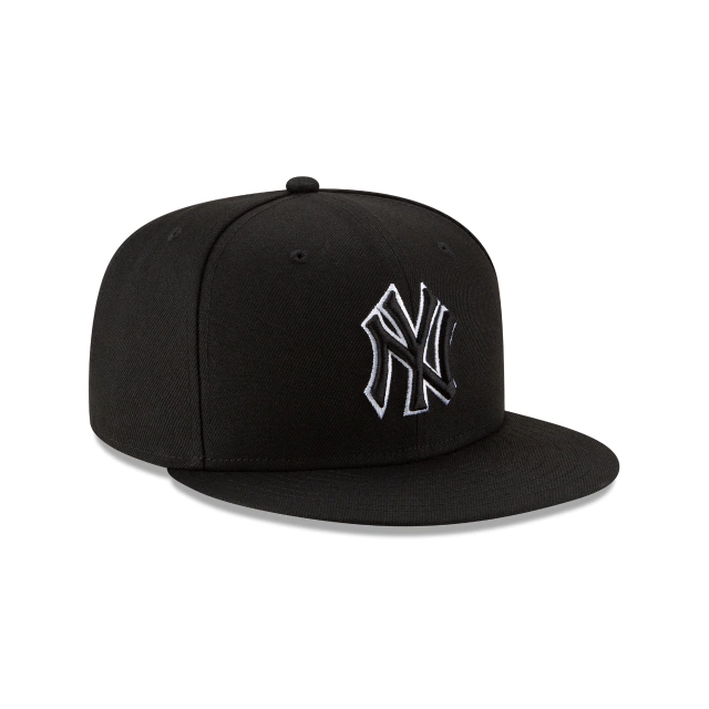 NEW YORK YANKEES NEW ERA MLB BASIC BLACKOUT FIT 59FIFTY -BLACK/WHITE