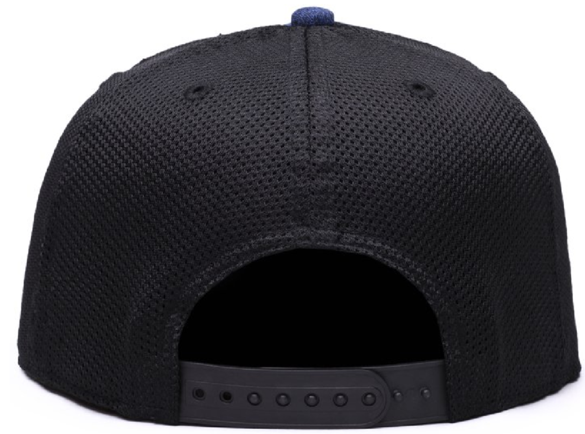 NVSOCCER_FICOLLECTIONSBARCELONADRIBBLINGSNAPBACKHAT-NAVY_BLACK.png