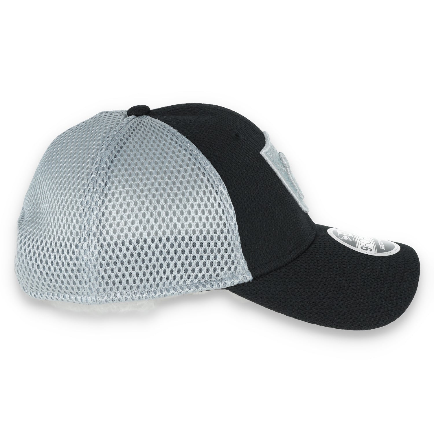 New Era Las Vegas Raiders Outline 9FORTY Stretch-Snap Hat