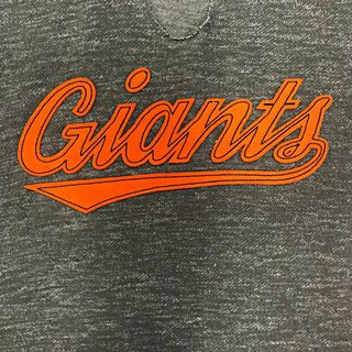 MAJESTIC WOMEN'S SAN FRANCISCO GIANTS ABSOLUTE CONFIDENCE FLEECE