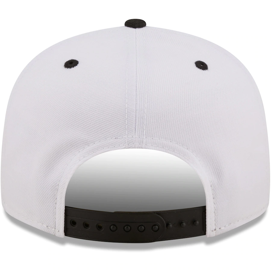 New Era Chicago Bulls Retro Title 9FIFTY Snapback Hat - White/Black