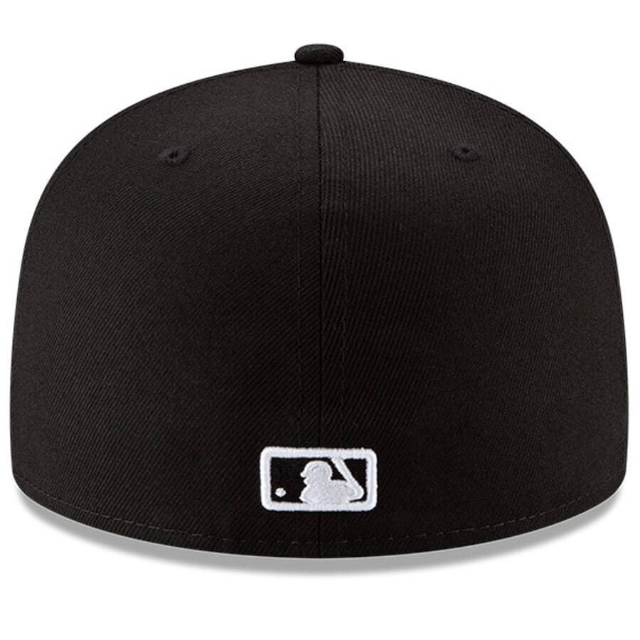 BOSTON RED SOX NEW ERA BLACK ON WHITE 59FIFTY FITTED HAT Nvsoccer.com Thecoliseum