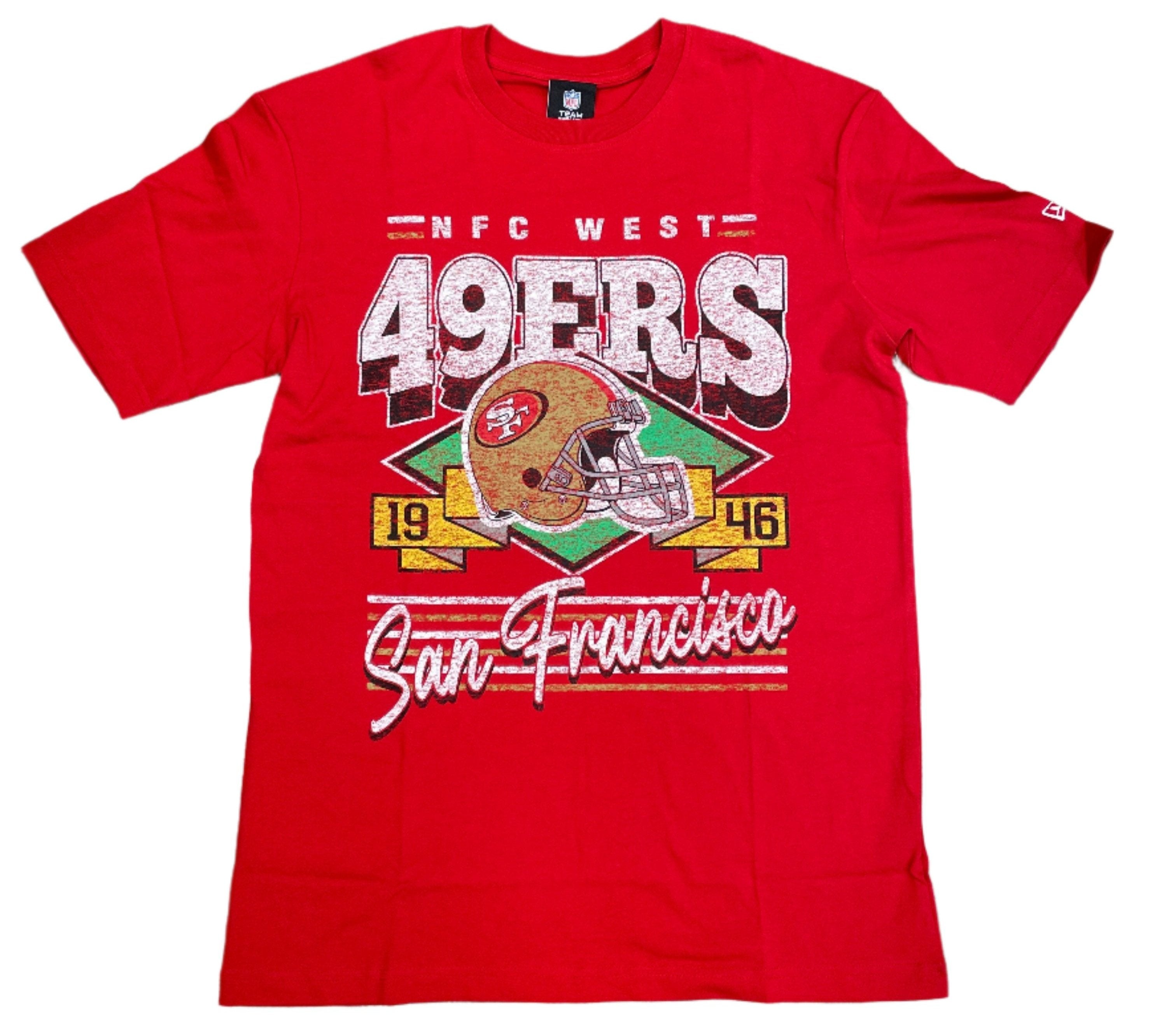 New Era Men's San Francisco 49ers Est. 1946 Helmet Graphic T Shirt - Red