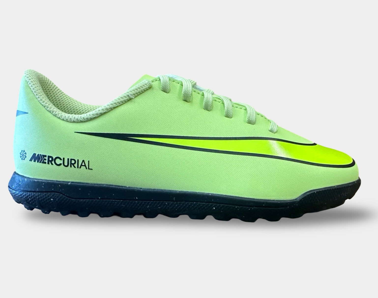 Nike Jr. Mercurial Vapor  16 Club  Turf  Low  Limelite/Volt-Hyper Crimson