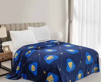 Pumas Queen Size Fluffy Fleece Blanket