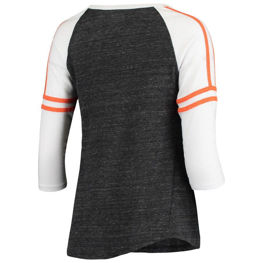 New Era Women's San Francisco Giants Raglan Tri-Blend 3/4-Sleeve V-Neck T-Shirt - Heathered Gray