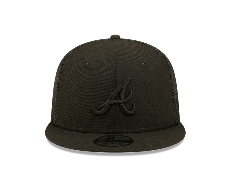 New Era Atlanta Braves Blackout 9FIFTY Trucker Snapback Hat