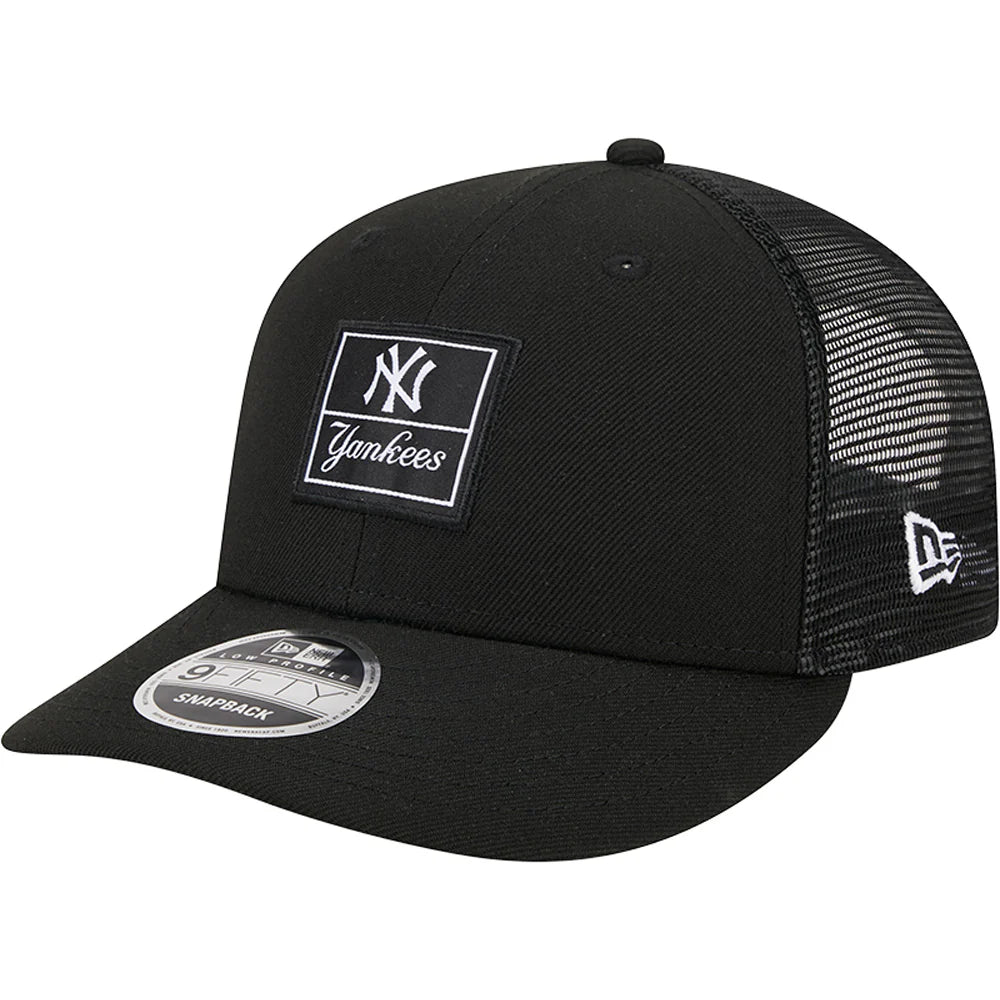 New Era  New York Yankees Label Low Profile 9FIFTY Trucker Snapback Hat