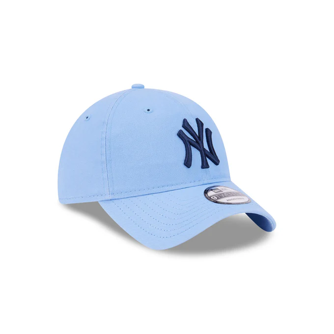 New Era New York Yankees Core Classic 2.0 9TWENTY Adjustable Hat-Sky Blue