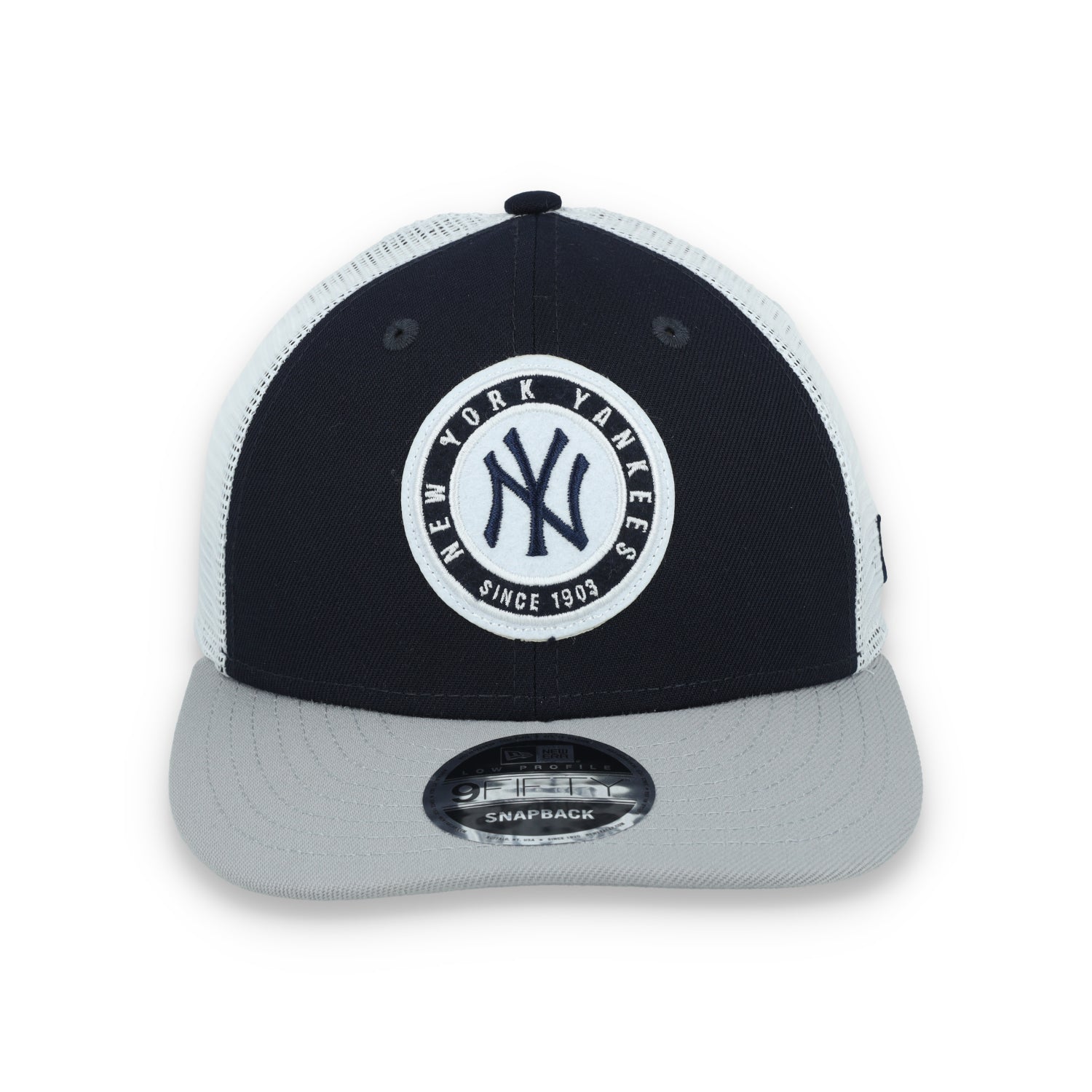 New Era New York Yankees Throwback Low Profile 9FIFTY Trucker Snapback Hat