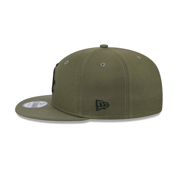 New Era Chicago White Sox 9FIFTY Snapback Hat- Olive Green