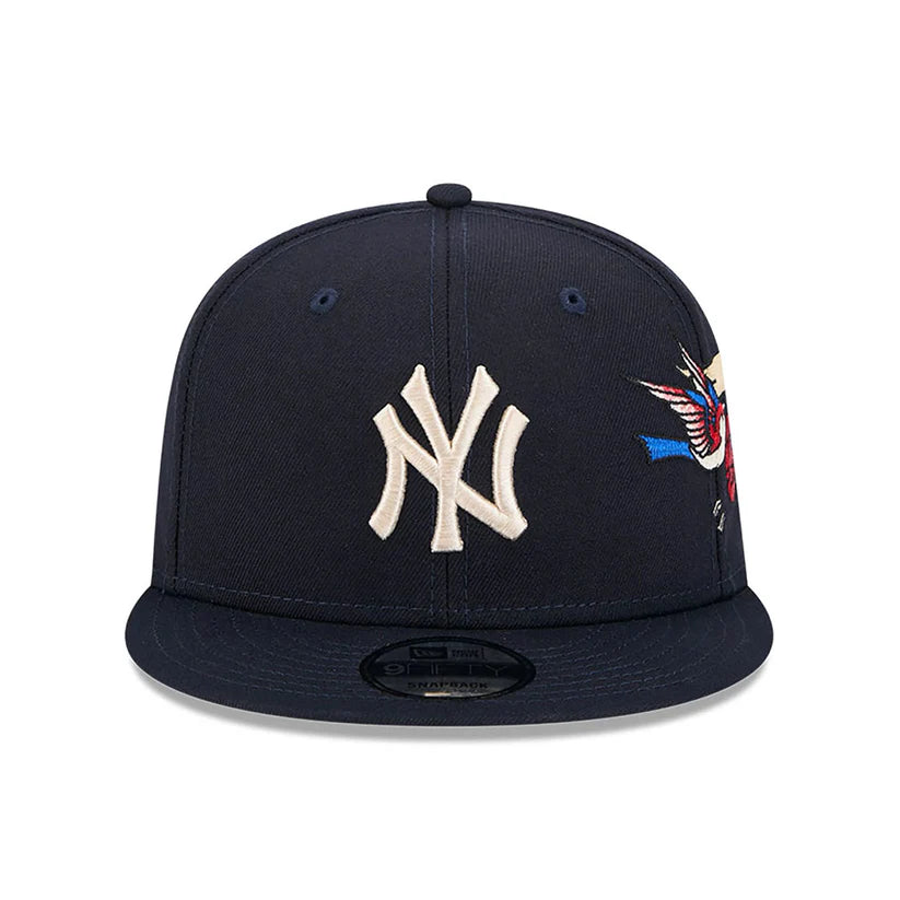 New Era New York Yankees City Art 9FIFTY Snapback Adjustable Hat