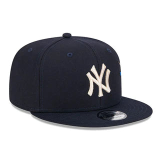 New Era New York Yankees City Art 9FIFTY Snapback Adjustable Hat